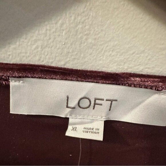 Loft Women's Velvet Knot Wrap Dress Size XL Color: Plum Preserve $89.50 - Picture 8 of 13